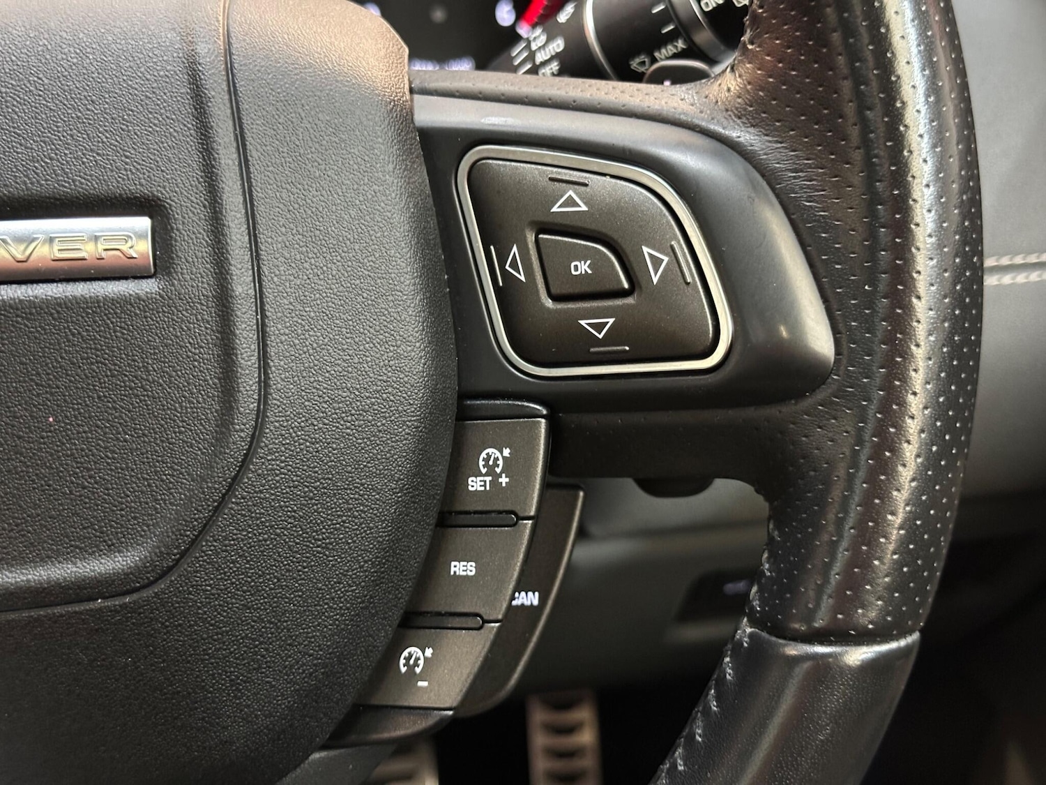 Used Land Rover Range Rover Evoque 2017 for sale - 77049857: Photo 31