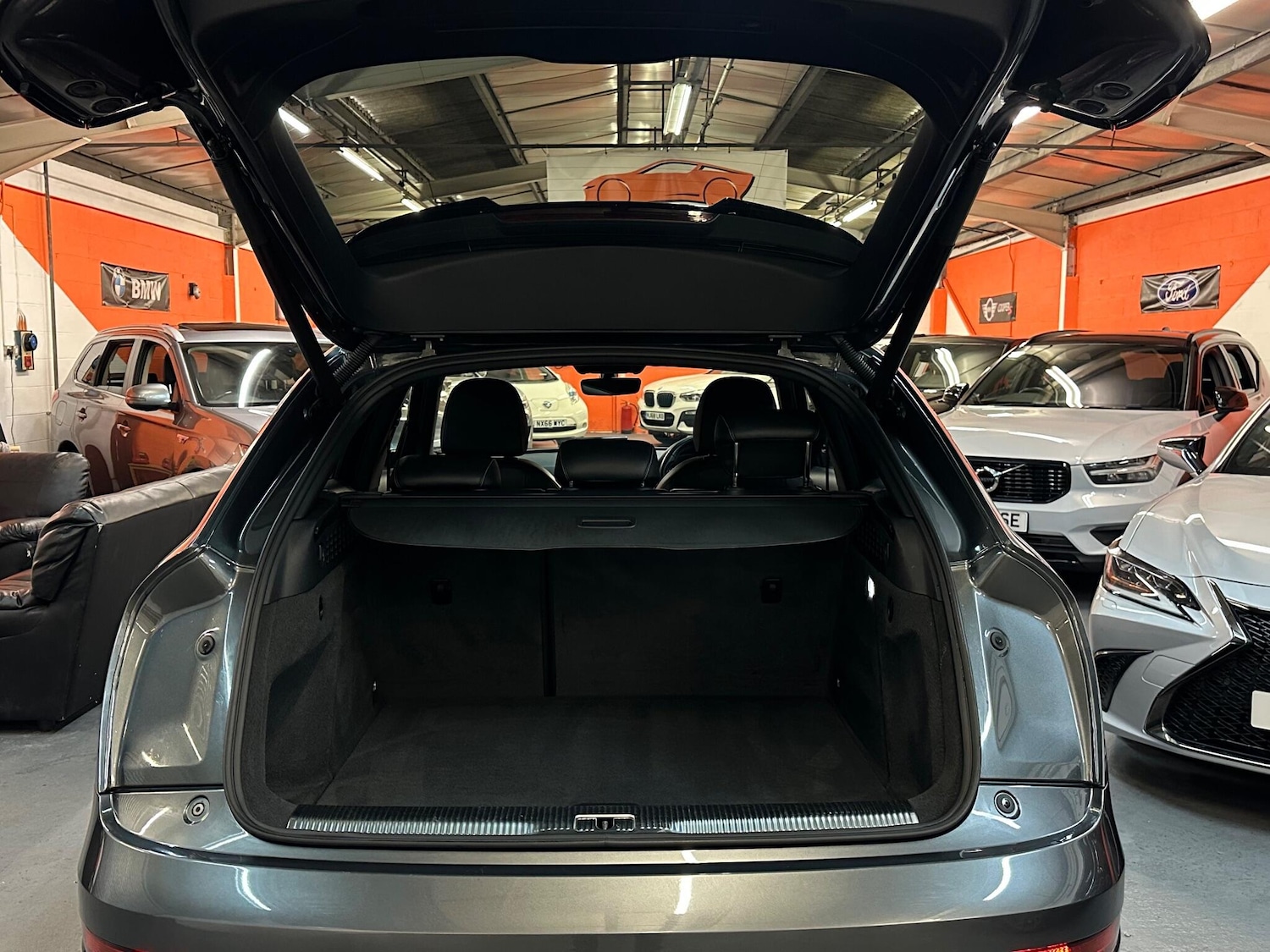 Used Audi Q3 2017 for sale - 76865679: Photo 10