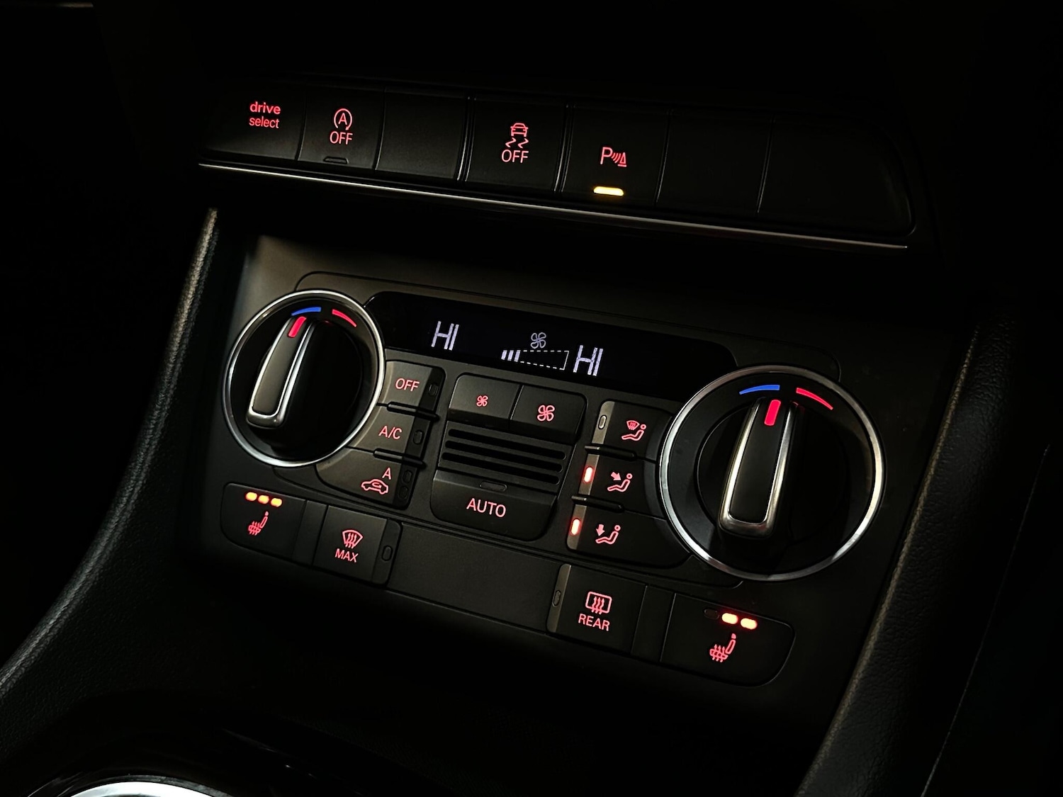 Used Audi Q3 2017 for sale - 76865679: Photo 24