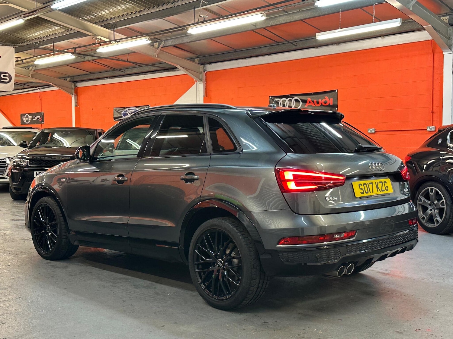 Used Audi Q3 2017 for sale - 76865679: Photo 6