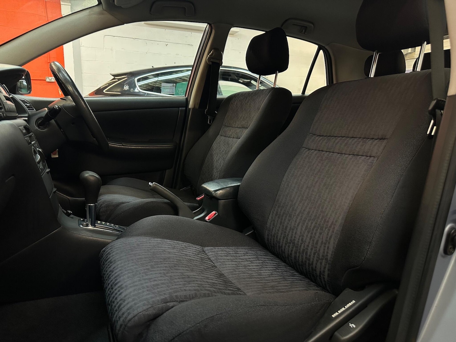 Used Toyota Corolla 2004 for sale - 77039720: Photo 16