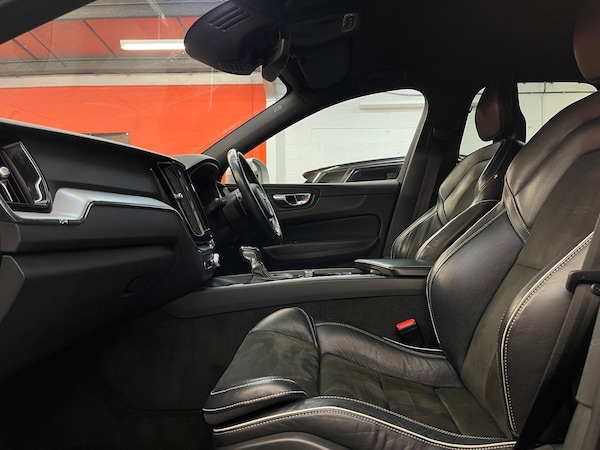 Used Volvo XC60 2017 for sale - 76121453: Photo 13