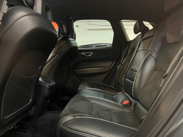 Used Volvo XC60 2017 for sale - 76121453: Photo 17