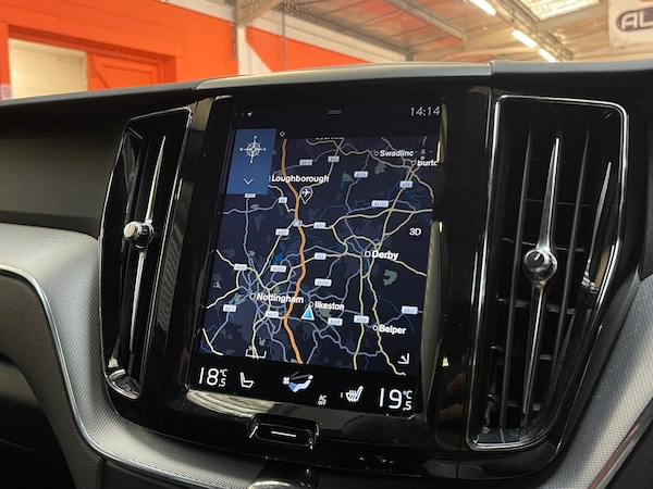 Used Volvo XC60 2017 for sale - 76121453: Photo 26