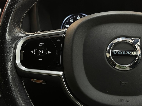 Used Volvo XC60 2017 for sale - 76121453: Photo 30