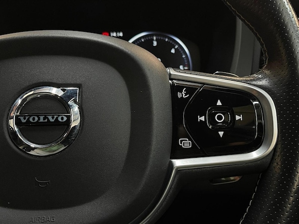 Used Volvo XC60 2017 for sale - 76121453: Photo 31