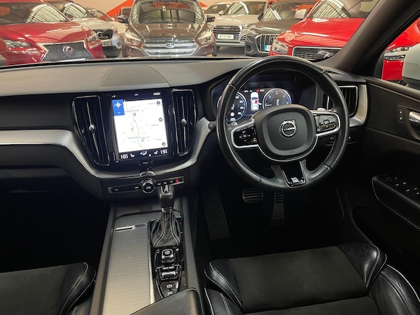 Used Volvo XC60 2017 for sale - 76121453: Photo 42