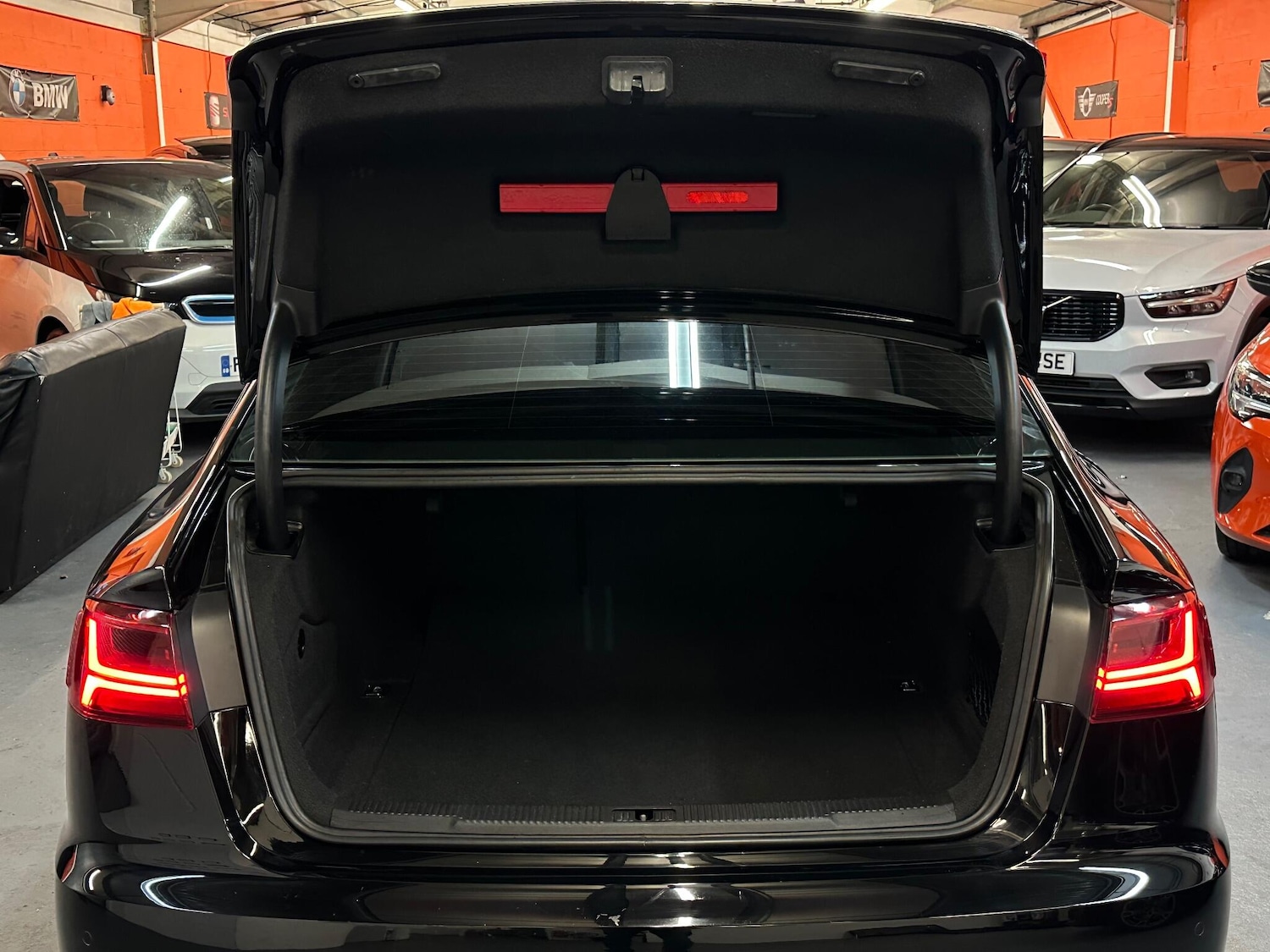 Used Audi A6 Saloon for sale - 77016932: Photo 10