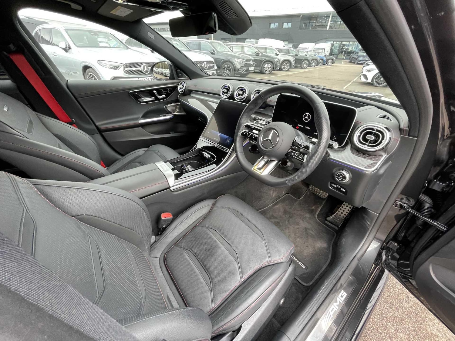 Used Mercedes-Benz C Class 2025 for sale - 77604900: Photo 20