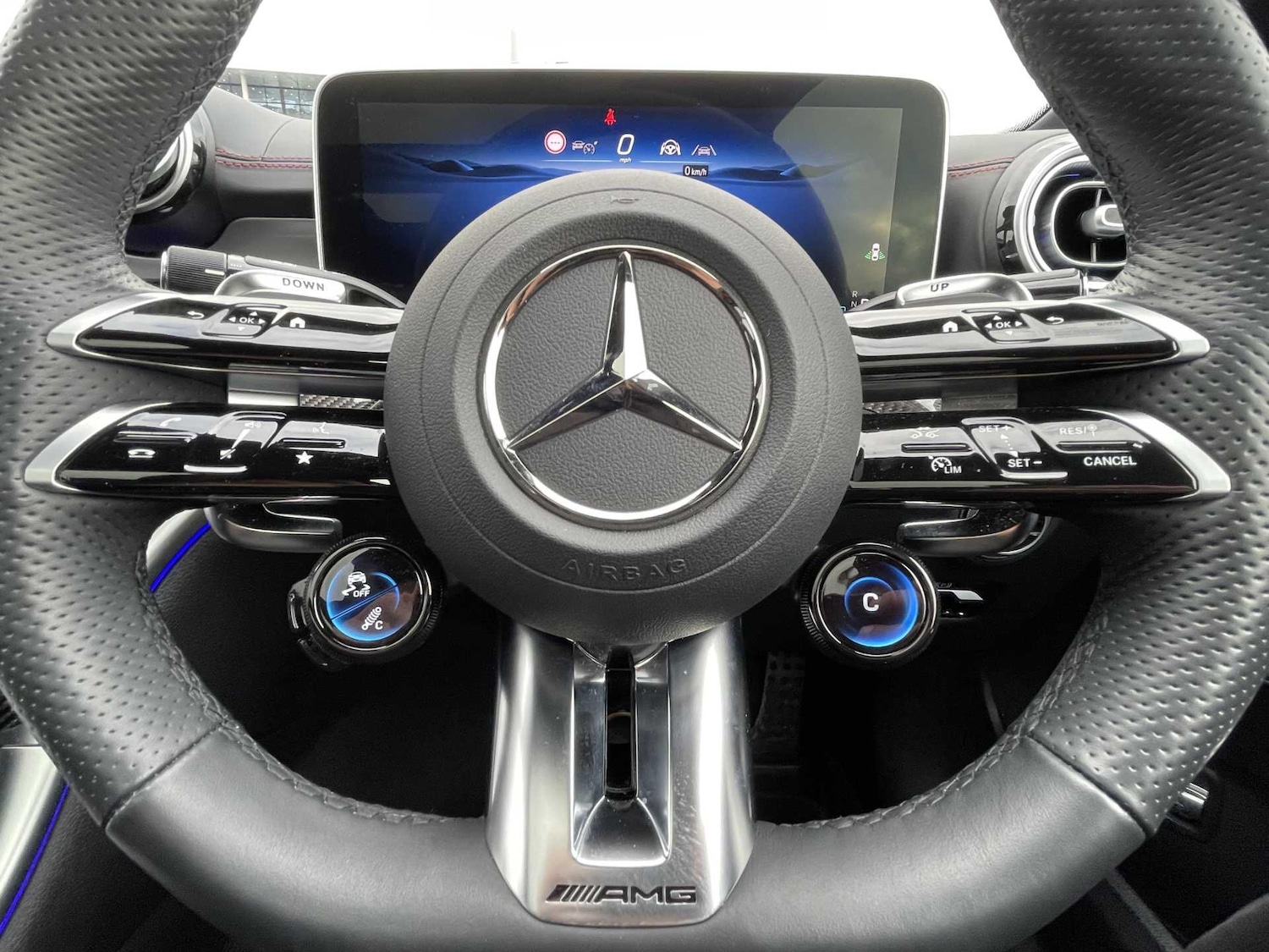 Used Mercedes-Benz C Class 2025 for sale - 77604900: Photo 40