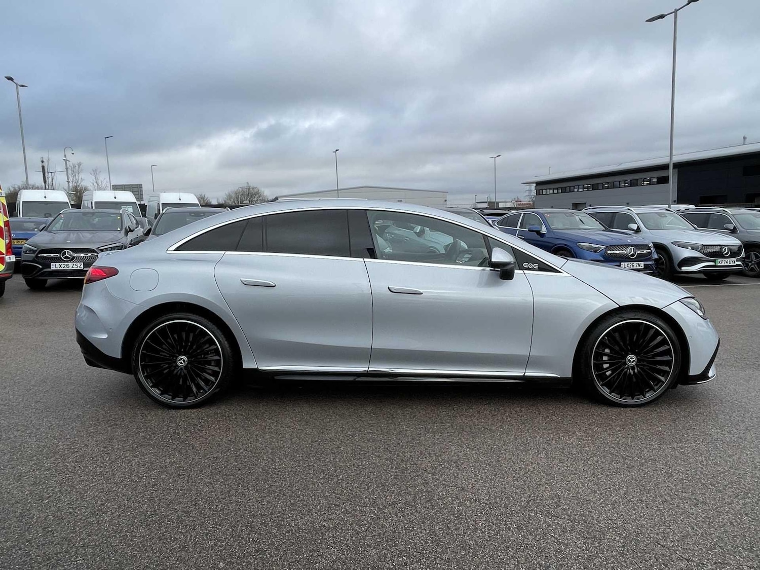 Used Mercedes-Benz EQA 2023 for sale - 77646759: Photo 2