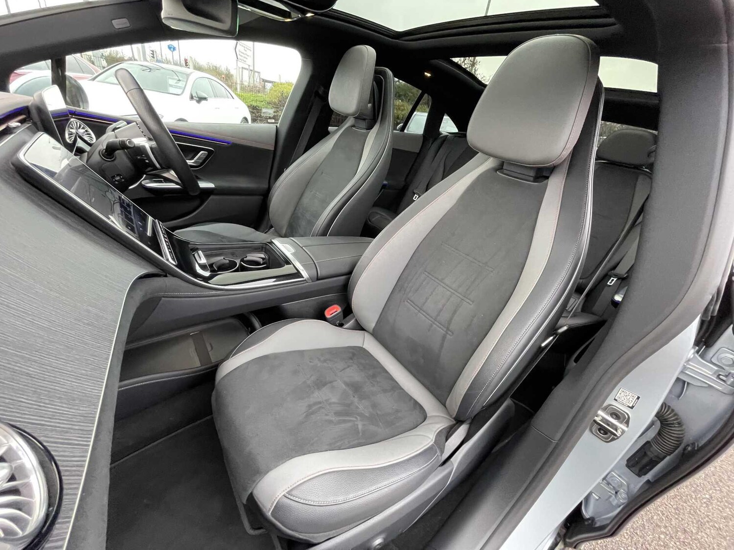 Used Mercedes-Benz EQA 2023 for sale - 77646759: Photo 7