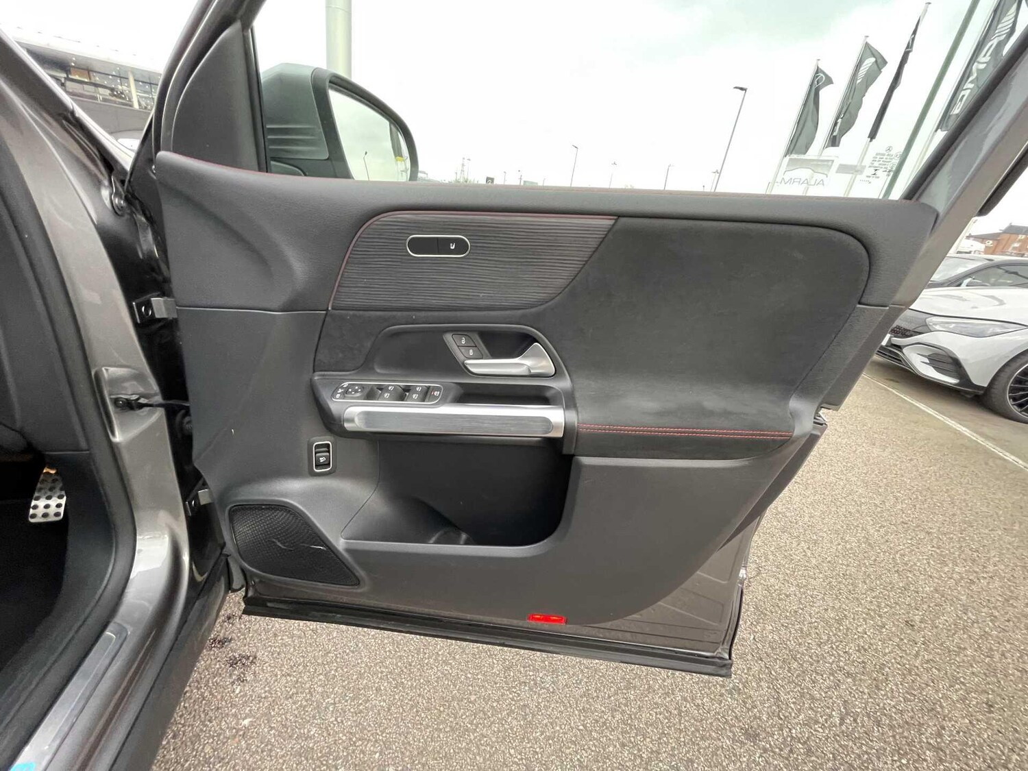 Used Mercedes-Benz EQB for sale - 77808762: Photo 21