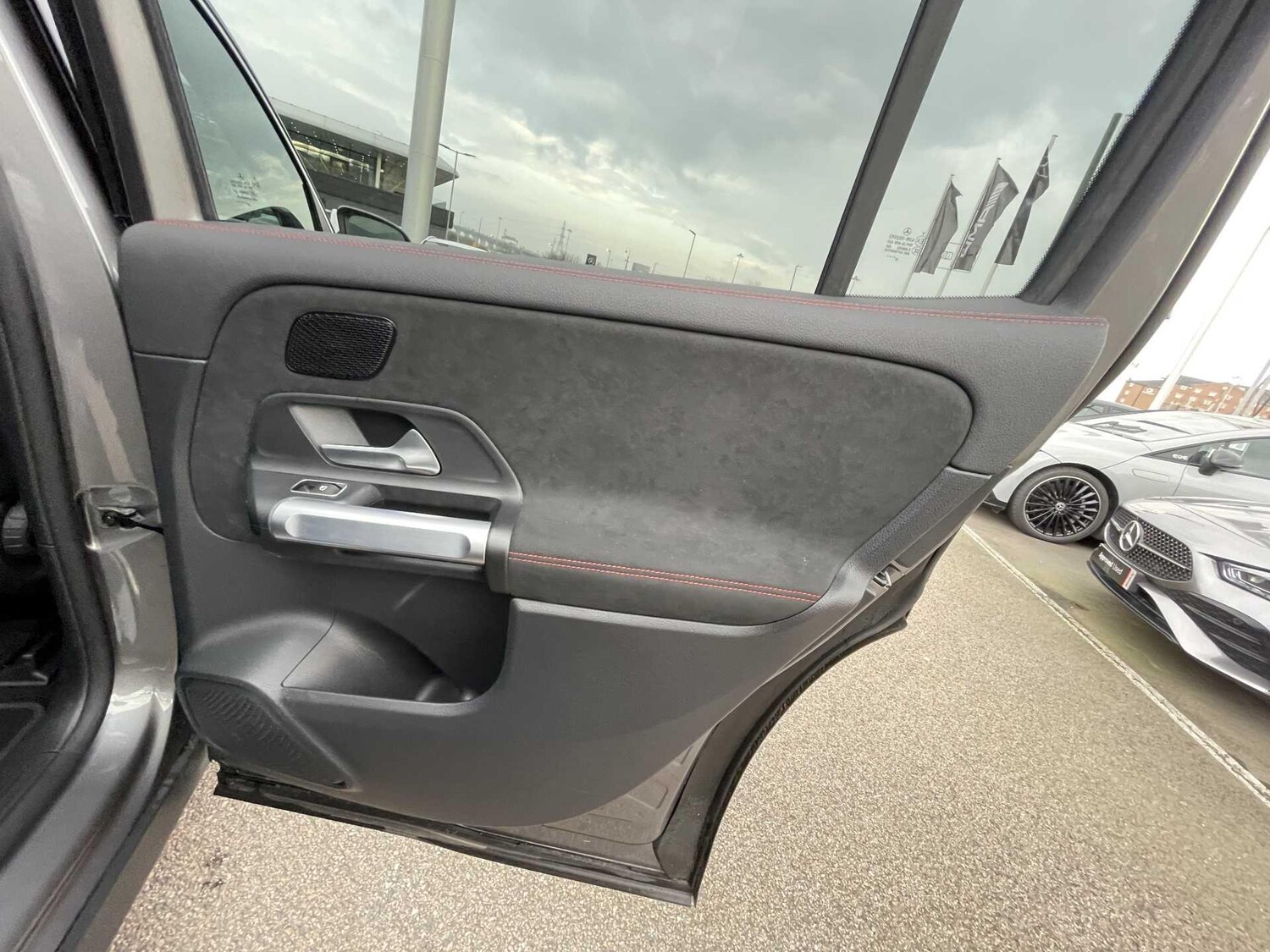 Used Mercedes-Benz EQB for sale - 77808762: Photo 25