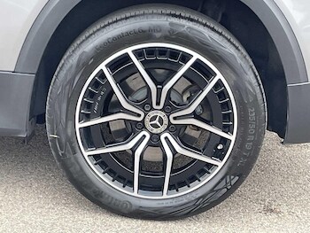 Used Mercedes-Benz EQB 2022 for sale - 77808762: Photo