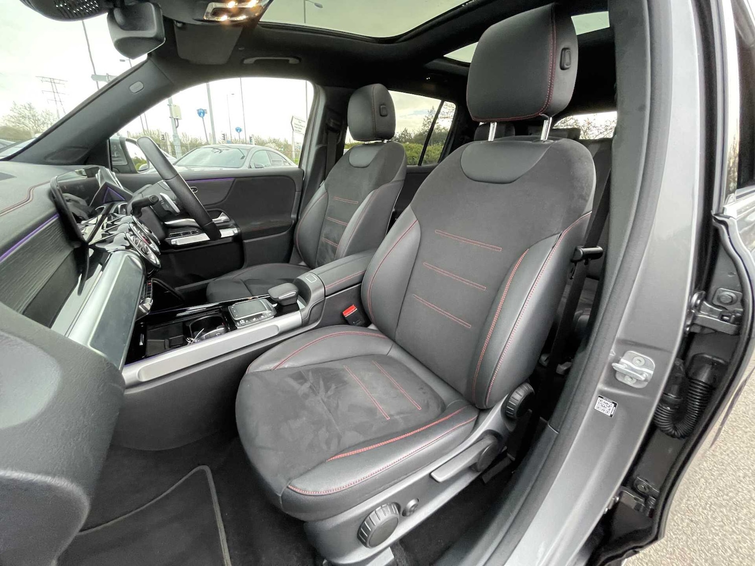 Used Mercedes-Benz EQB for sale - 77808762: Photo 7