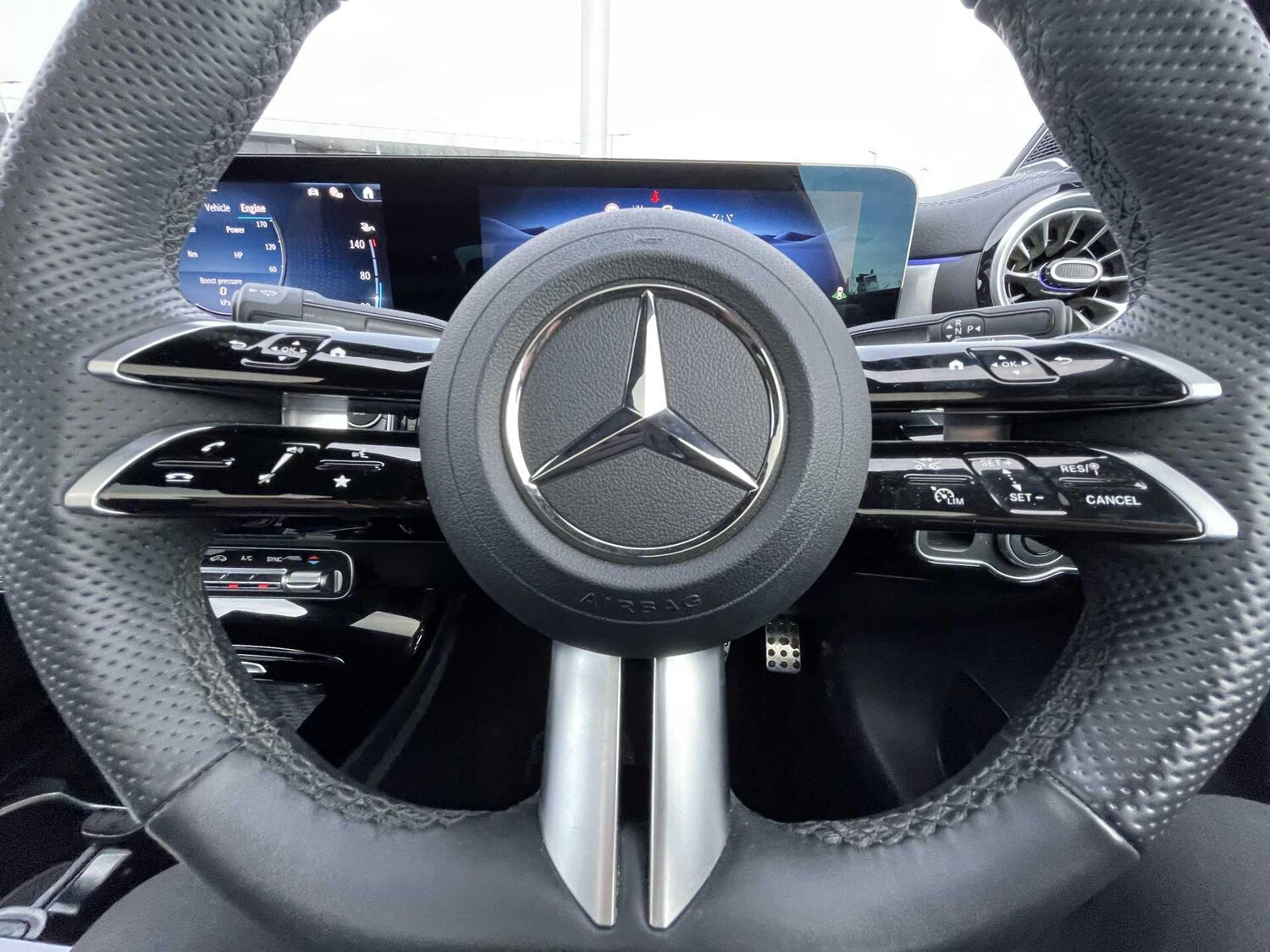 Used Mercedes-Benz CLA for sale - 77604909: Photo 40