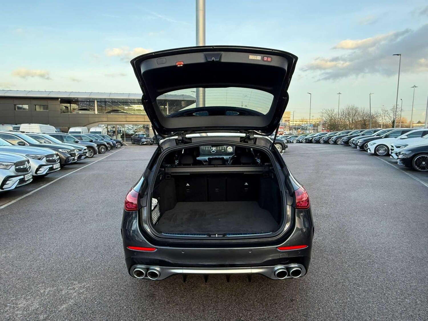 Used Mercedes-Benz C Class 2024 for sale - 77994169: Photo 9