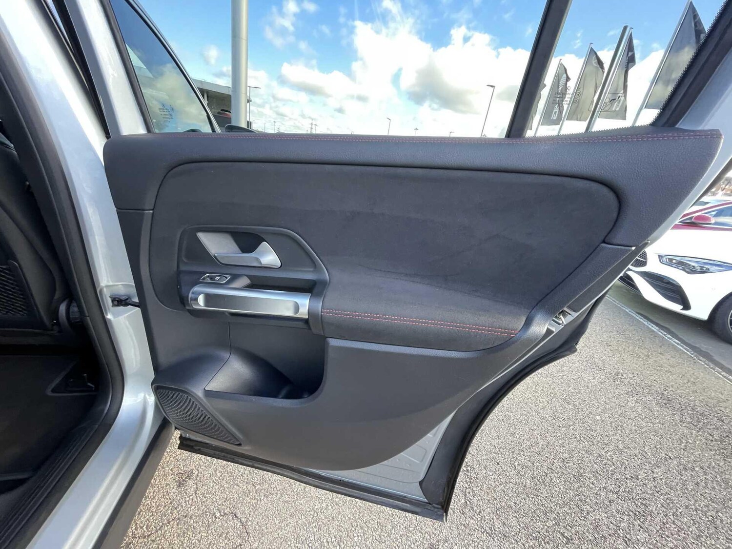 Used Mercedes-Benz EQB 2024 for sale - 77604888: Photo 23