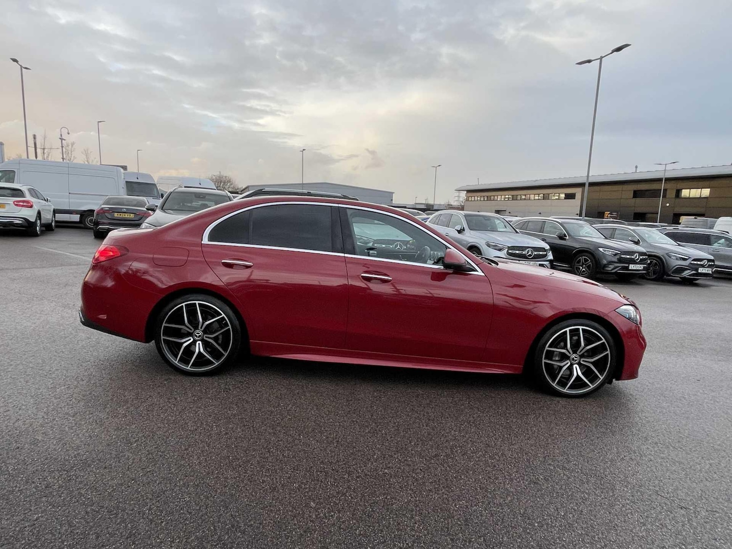 Used Mercedes-Benz C Class 2024 for sale - 77604917: Photo 2