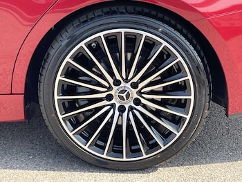 Used Mercedes-Benz C Class 2025 for sale - 78958211: Photo