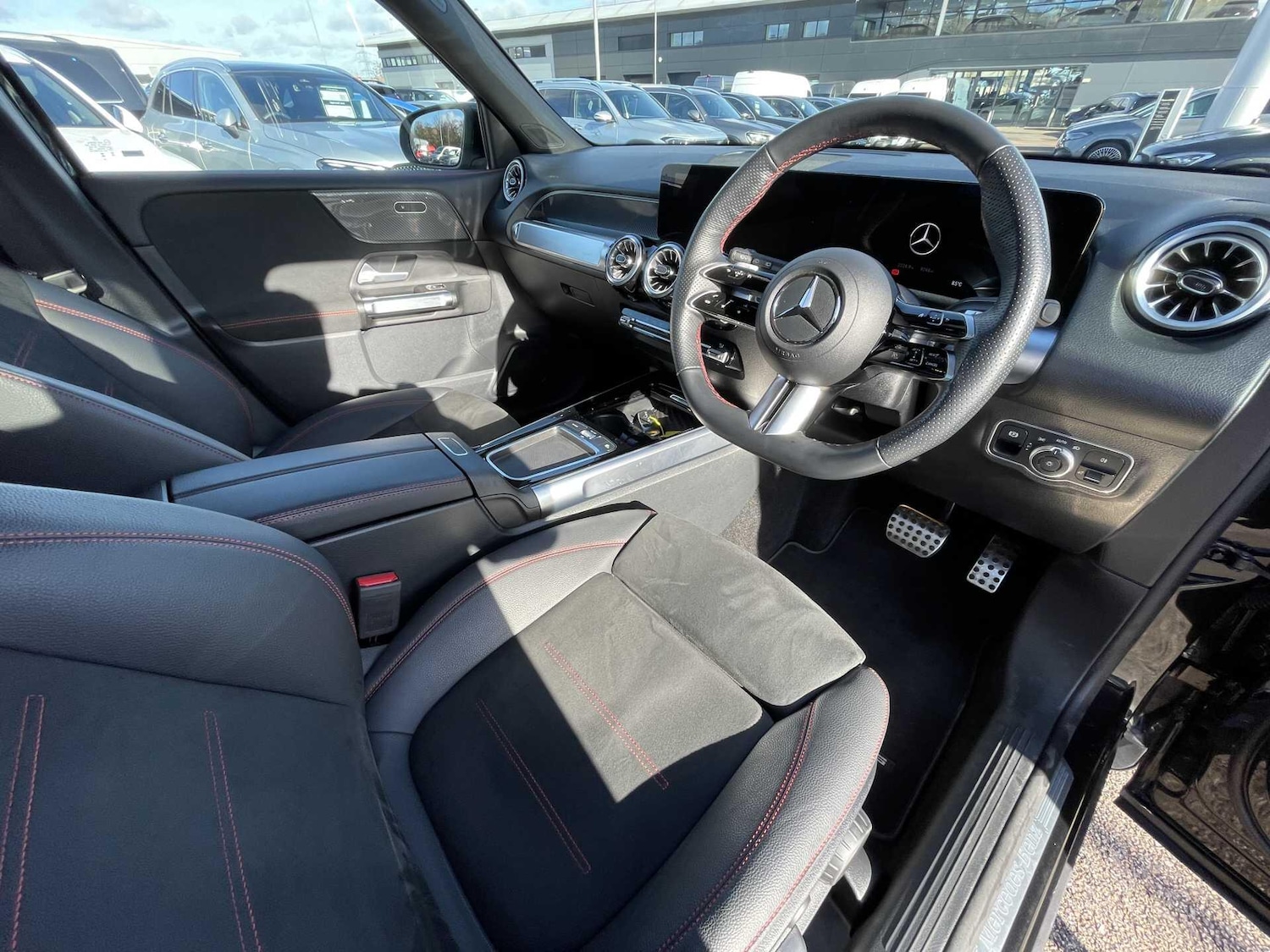 Used Mercedes-Benz GLB 2025 for sale - 77604919: Photo 19