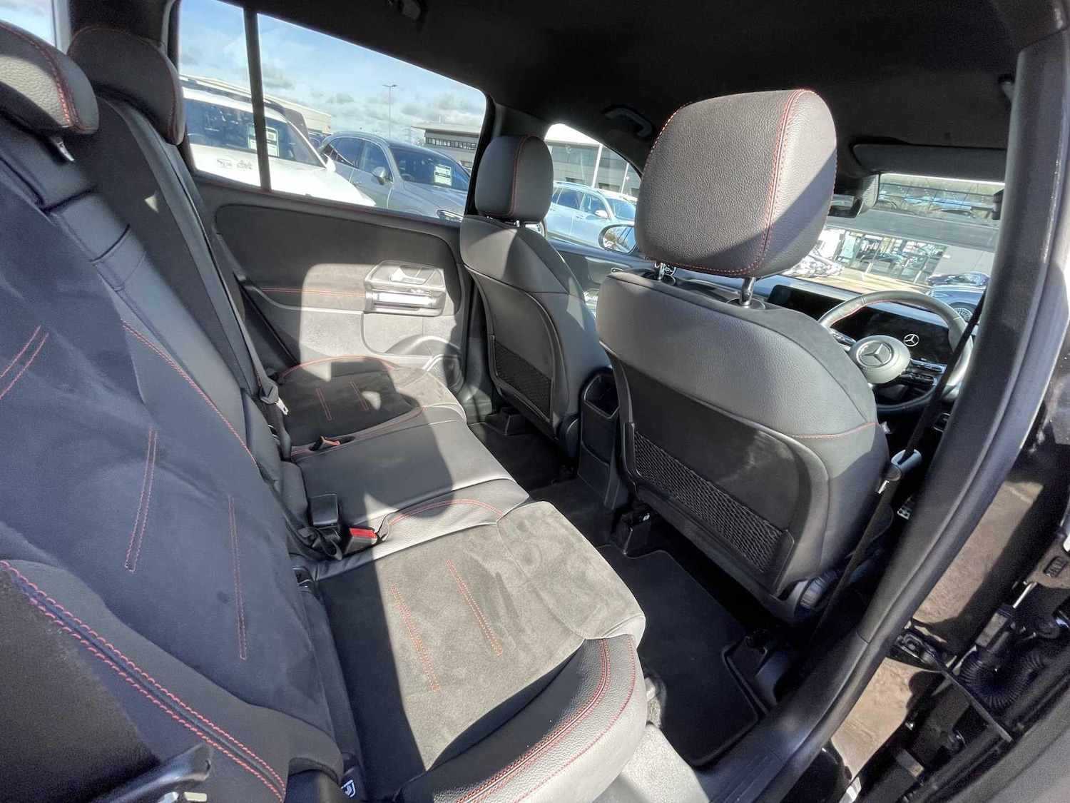 Used Mercedes-Benz GLB 2025 for sale - 77604919: Photo 23