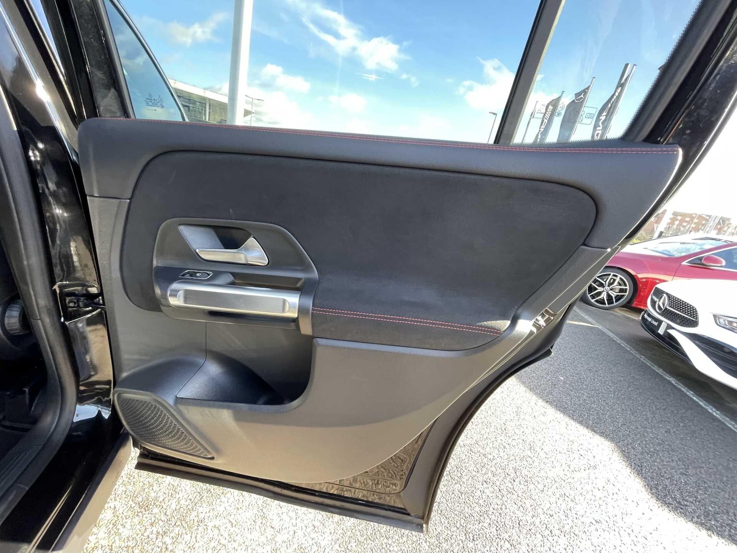 Used Mercedes-Benz GLB 2025 for sale - 77604919: Photo 24