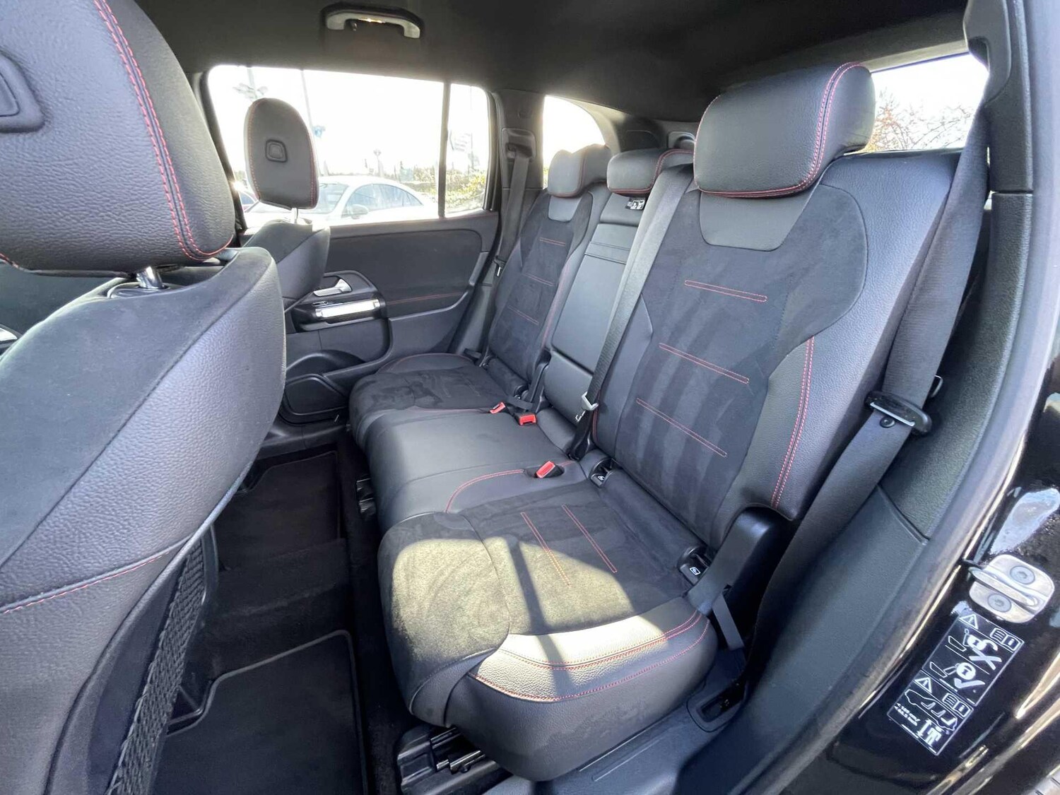 Used Mercedes-Benz GLB 2025 for sale - 77604919: Photo 8