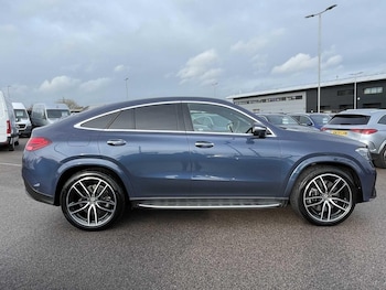 Used Mercedes-Benz GLE 2024 for sale - 77604884: Photo
