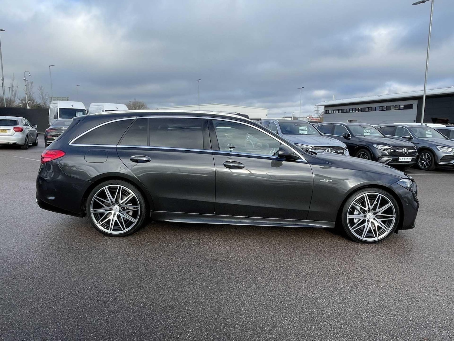 Used Mercedes-Benz C Class 2024 for sale - 77604895: Photo 2