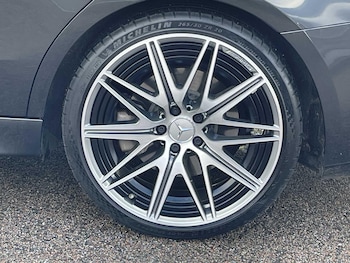 Used Mercedes-Benz C Class 2024 for sale - 77604895: Photo