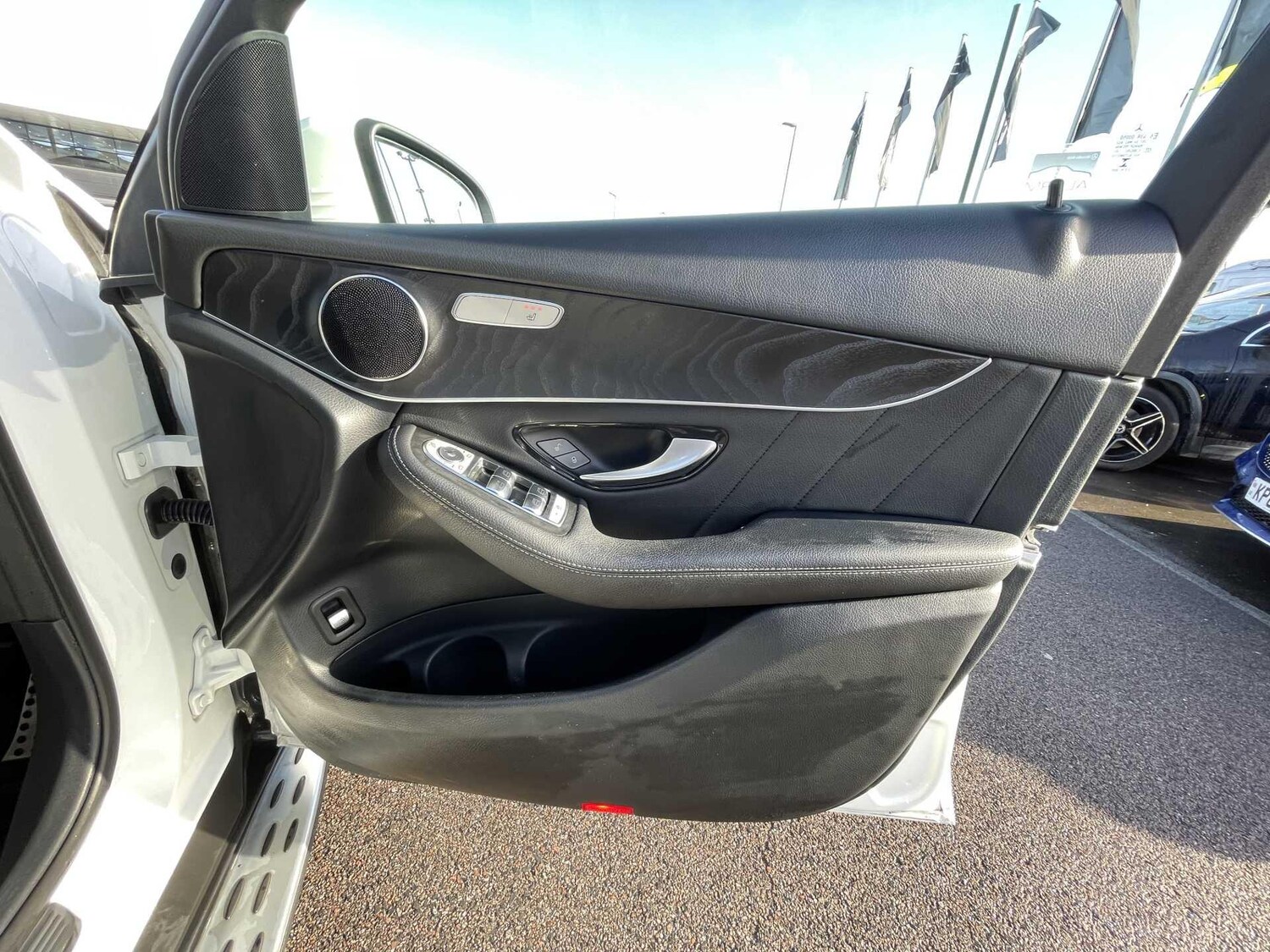 Used Mercedes-Benz GLC 2020 for sale - 77604905: Photo 21