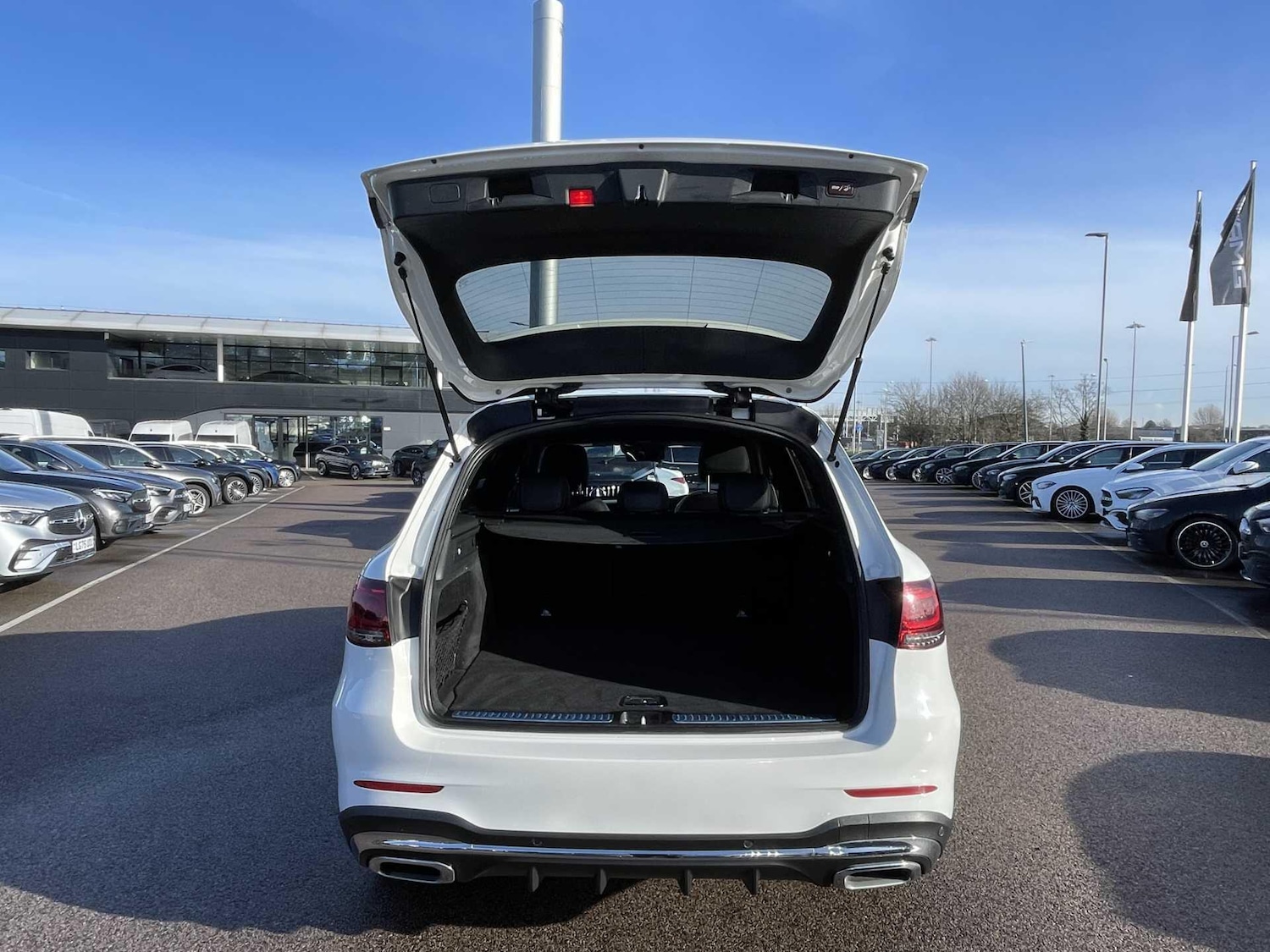 Used Mercedes-Benz GLC 2020 for sale - 77604905: Photo 9