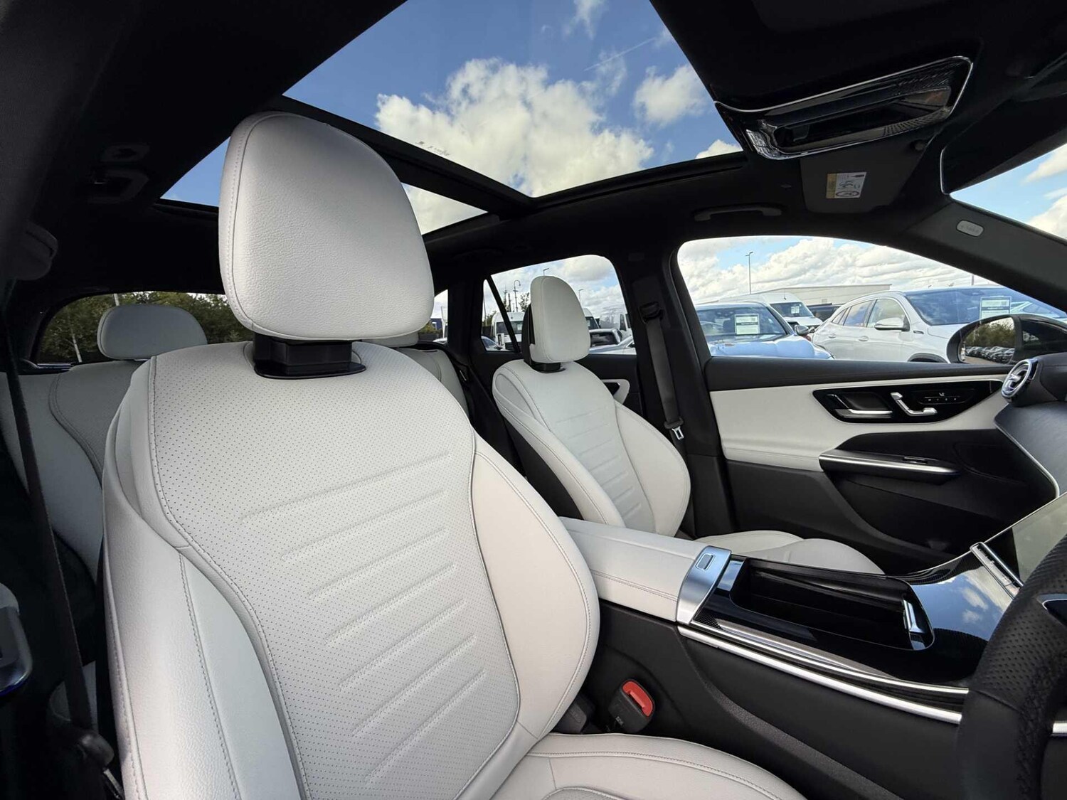 Used Mercedes-Benz GLC 2025 for sale - 78007442: Photo 23