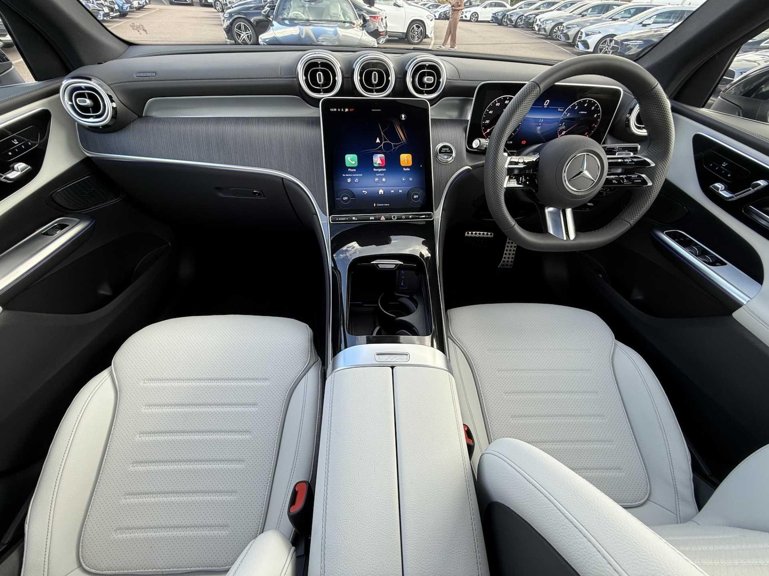 Used Mercedes-Benz GLC 2025 for sale - 78007442: Photo 6