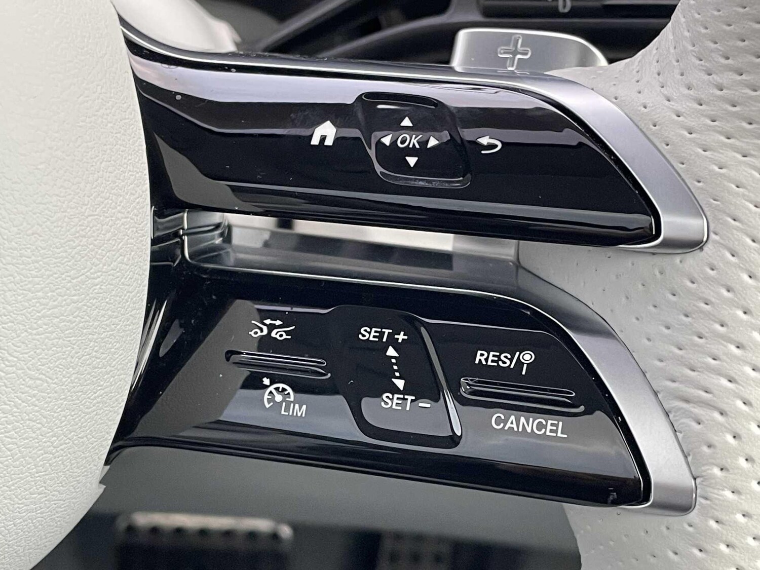 Used Mercedes-Benz EQA 2024 for sale - 77940811: Photo 42