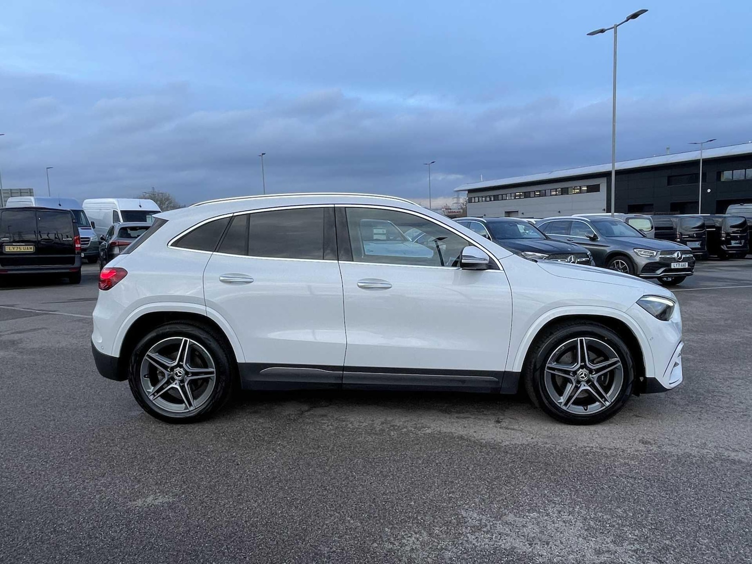 Used Mercedes-Benz GLA for sale - 77671495: Photo 2