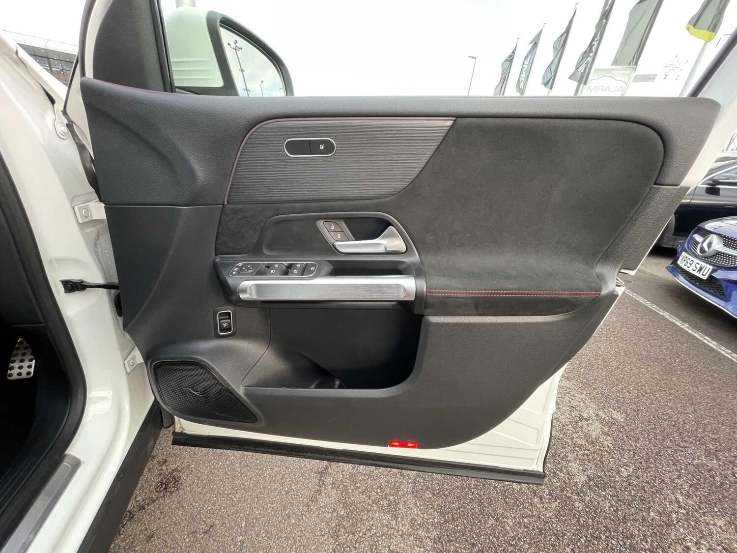 Used Mercedes-Benz EQB 2023 for sale - 77604910: Photo 21