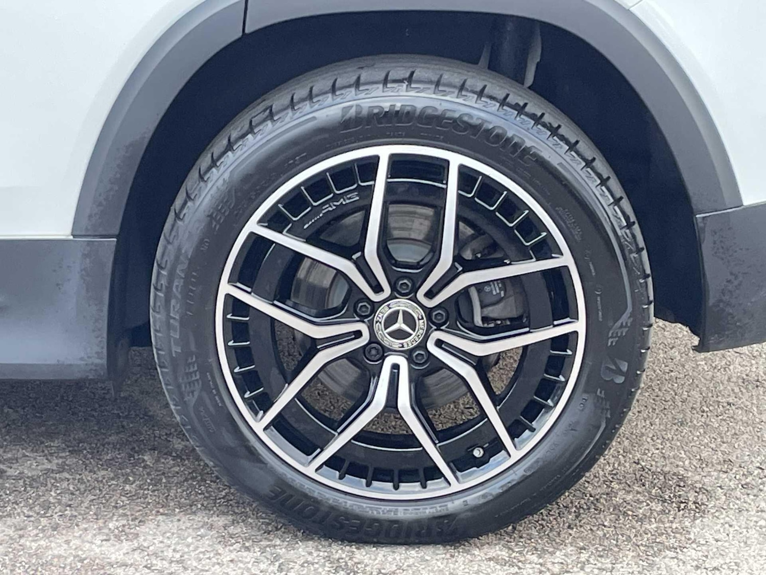 Used Mercedes-Benz EQB 2023 for sale - 77604910: Photo 3