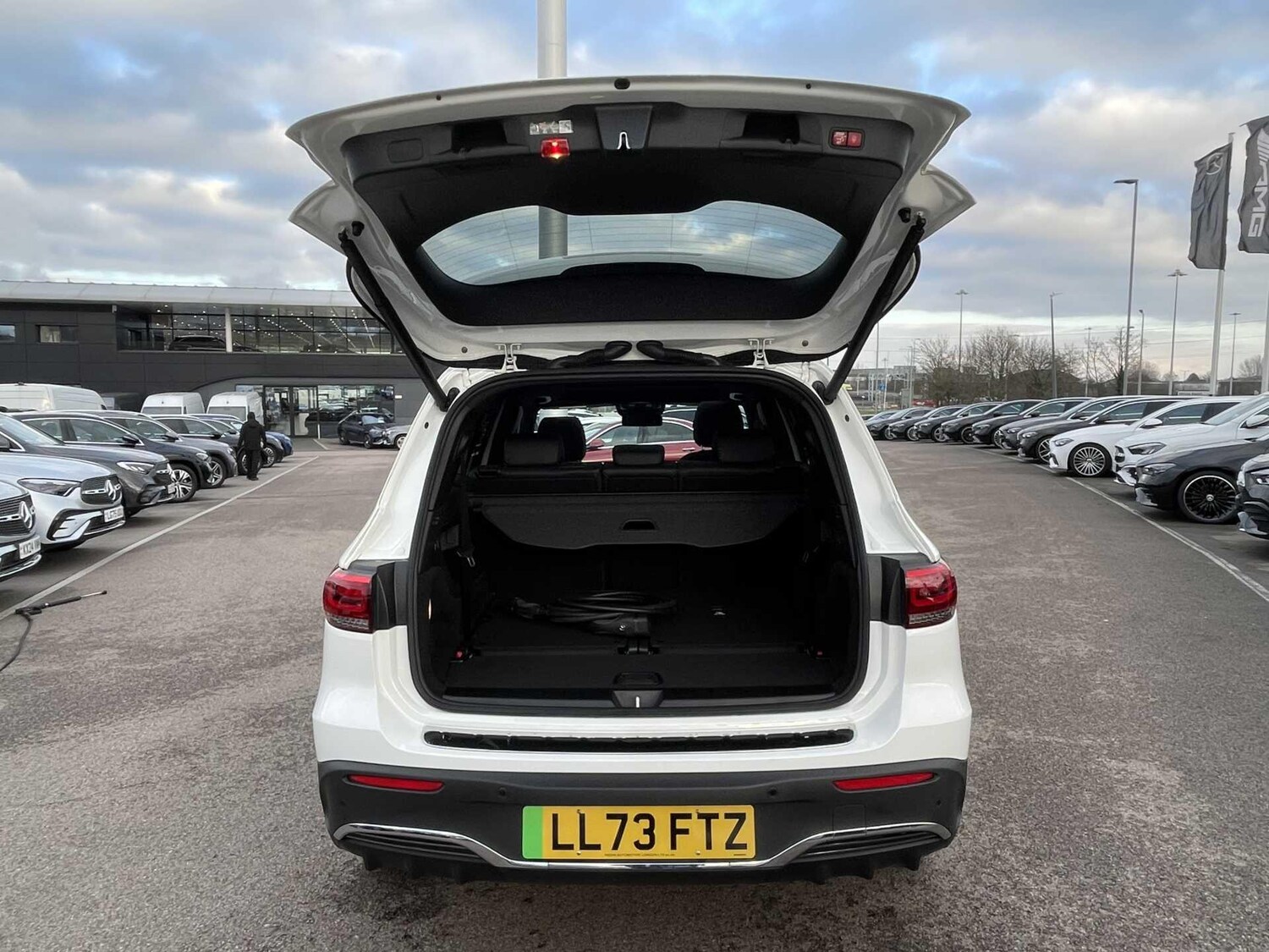 Used Mercedes-Benz EQB 2023 for sale - 77604910: Photo 9