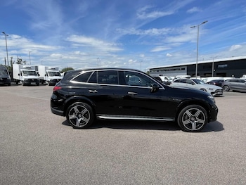 Used Mercedes-Benz GLC 2023 for sale - 78922802: Photo