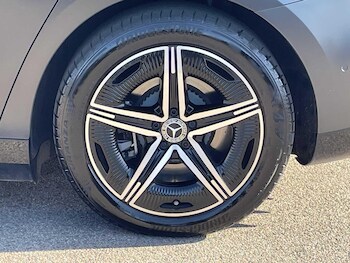 Used Mercedes-Benz EQA 2025 for sale - 78018950: Photo