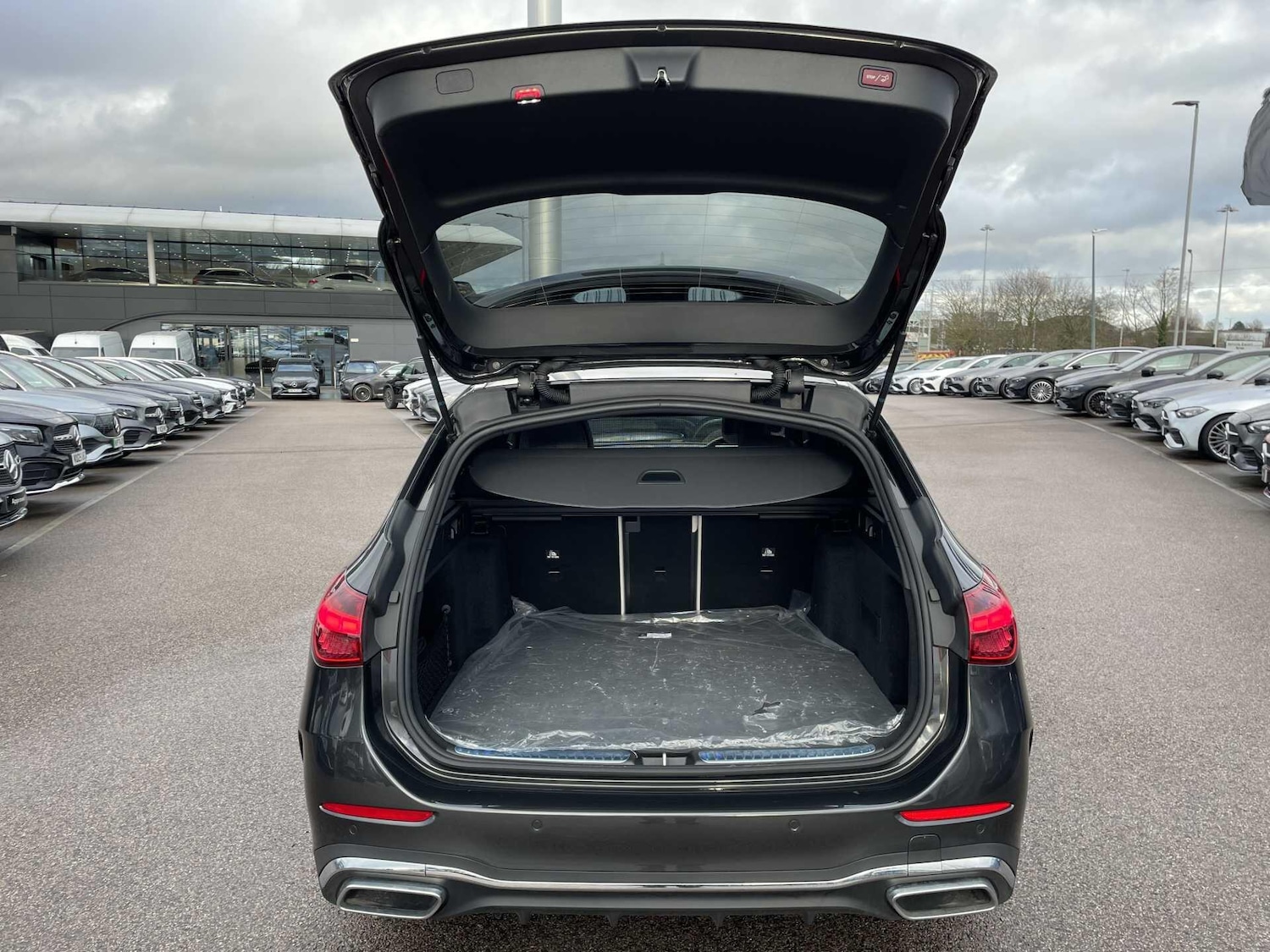 Used Mercedes-Benz C Class 2025 for sale - 77646974: Photo 9