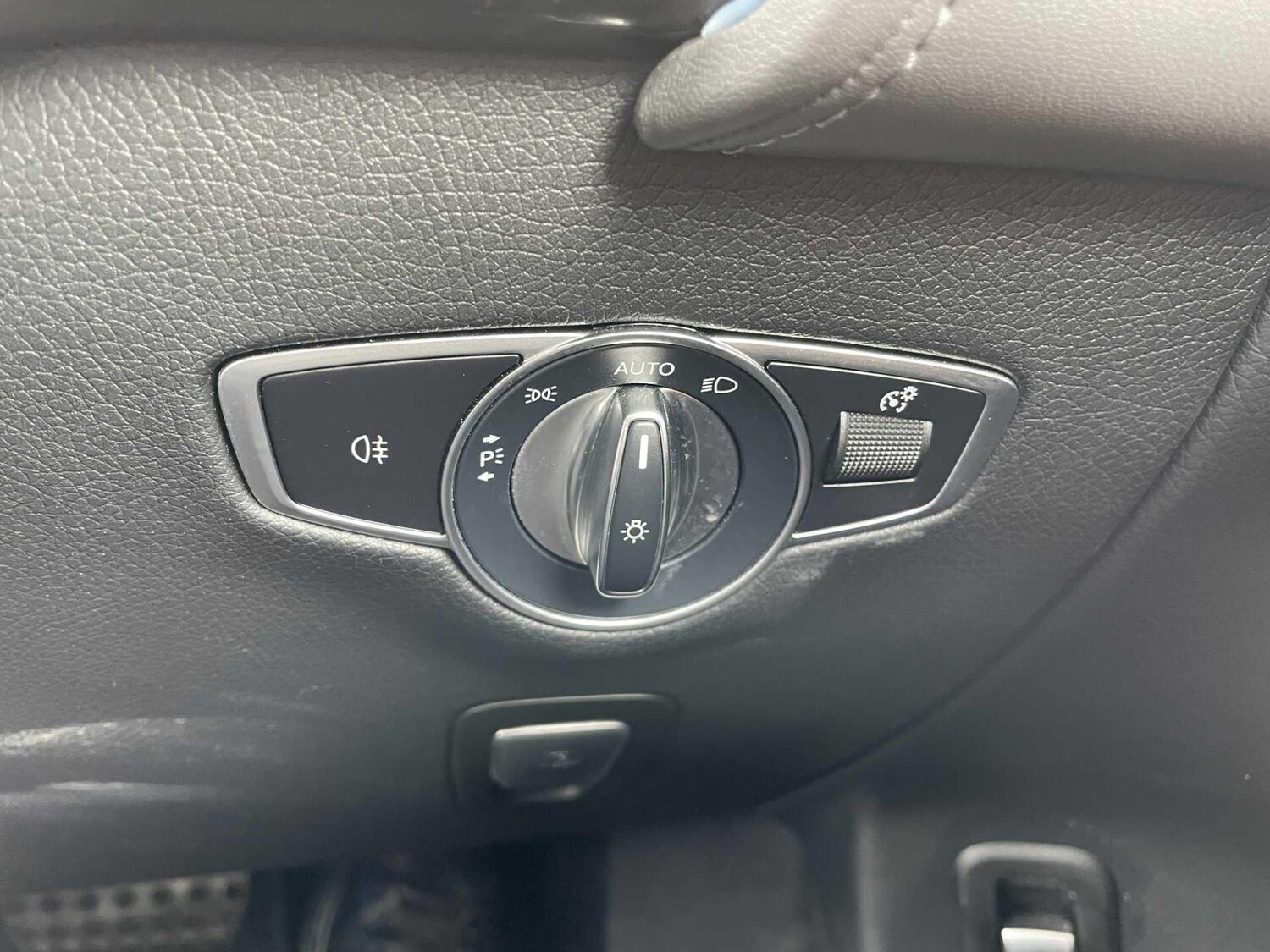 Used Mercedes-Benz EQC 2021 for sale - 77633642: Photo 38