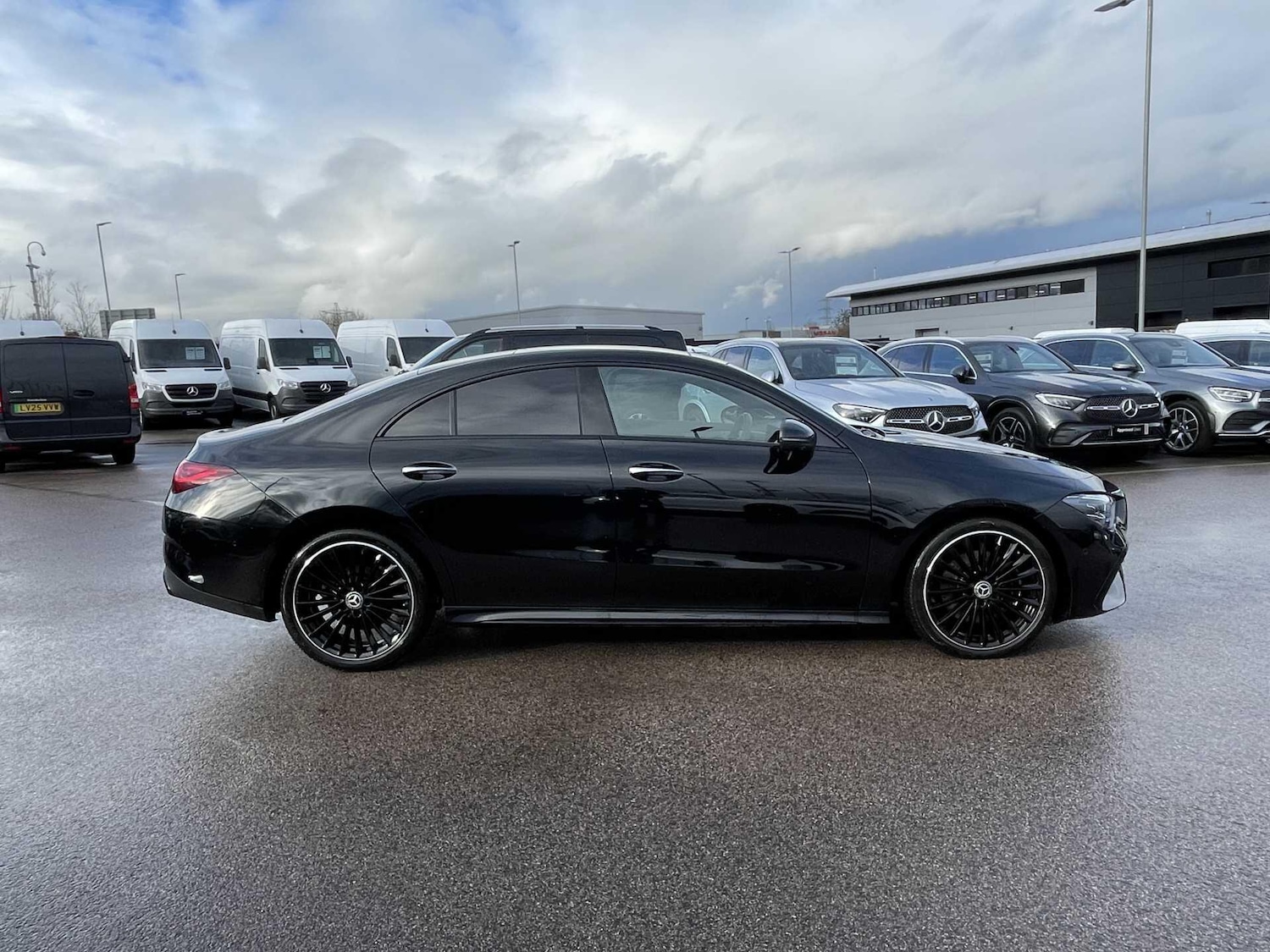 Used Mercedes-Benz CLA for sale - 77882824: Photo 2