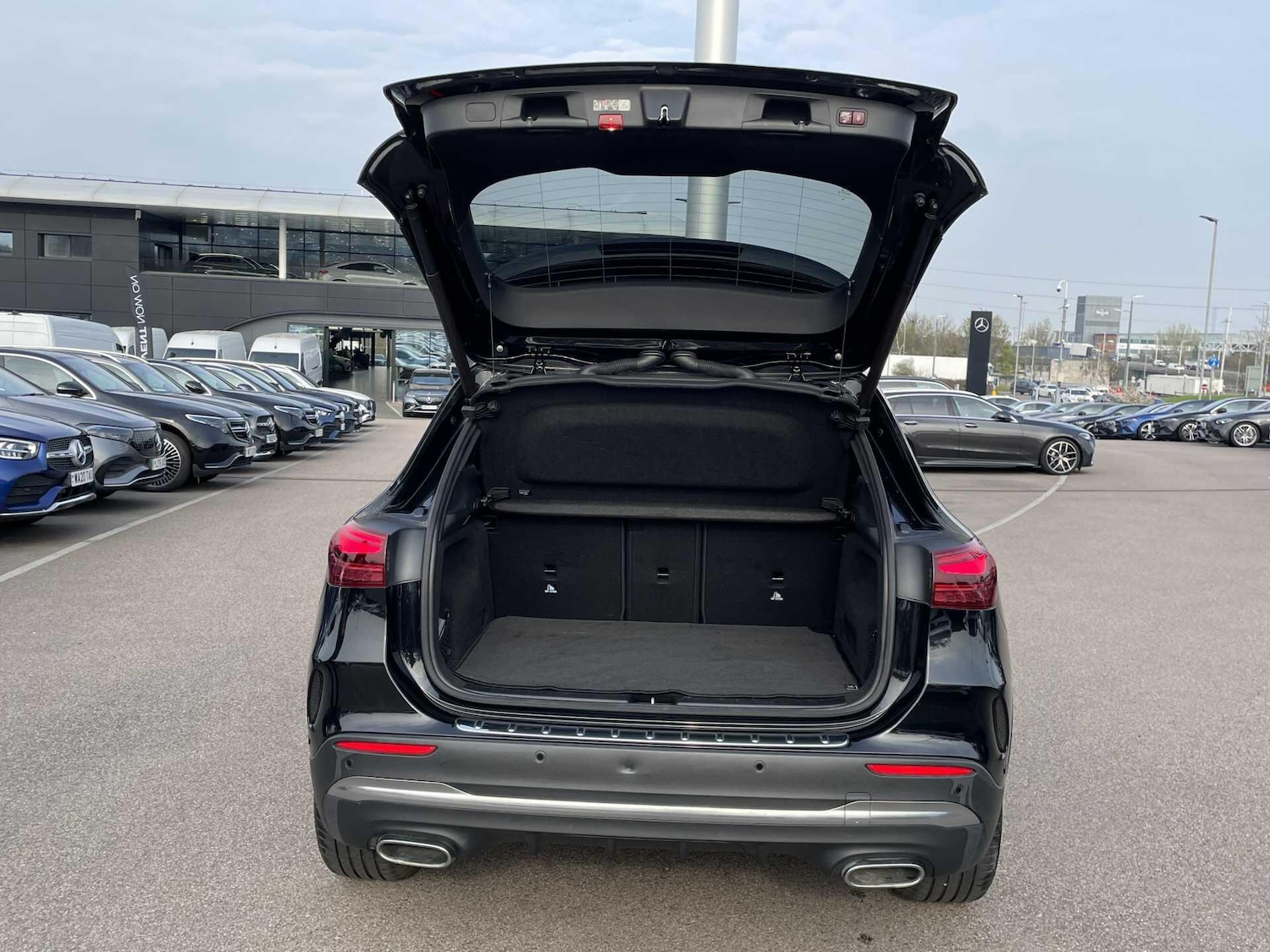 Used Mercedes-Benz GLA 2023 for sale - 77993285: Photo 9