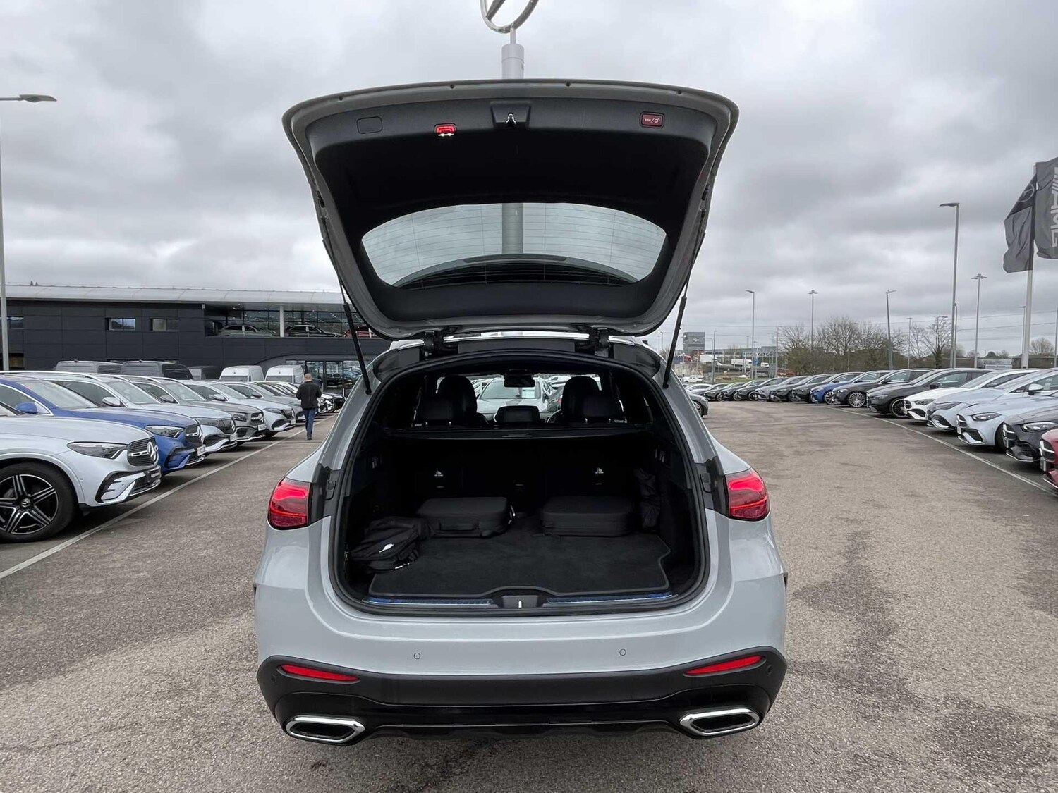 Used Mercedes-Benz GLC 2025 for sale - 77695532: Photo 9