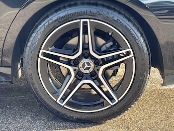 Used Mercedes-Benz CLA 2022 for sale - 77808331: Photo