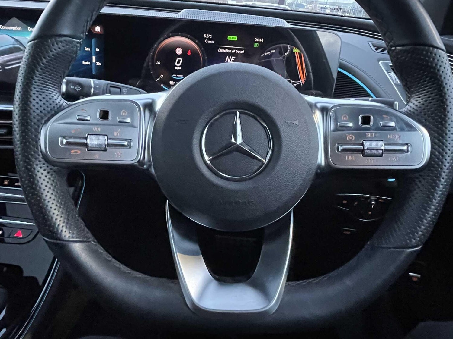 Used Mercedes-Benz EQC 2023 for sale - 77604872: Photo 40